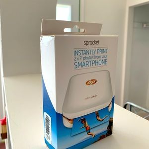 HP Sprocket bluetooth portable photo printer
